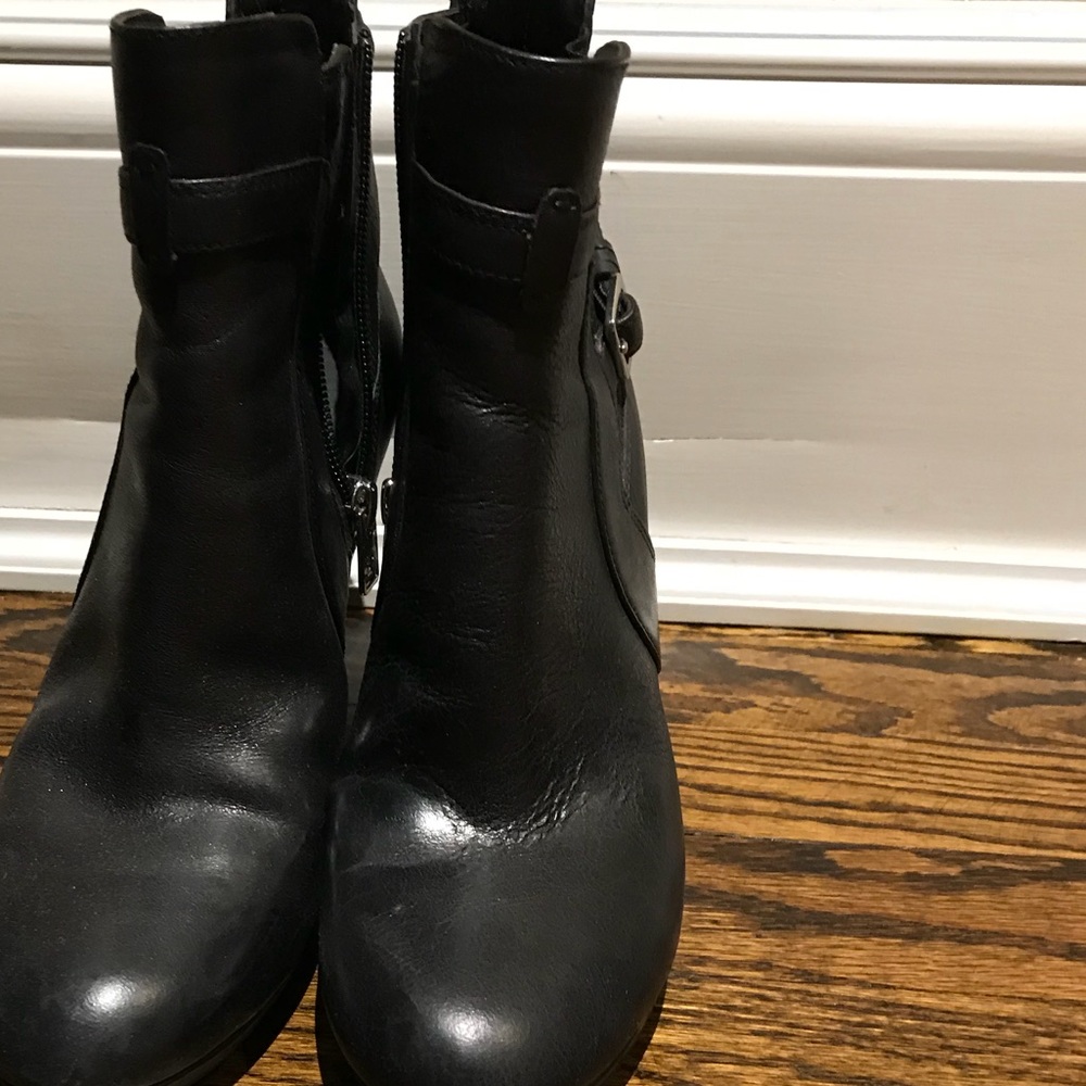 Rockport boots size 8.5